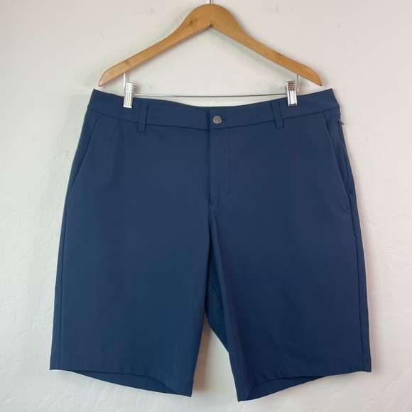 Lululemon Men’s 2021 Commission Relaxed Fit Short 11" *Warpstreme in Size 38 - Picture 2 of 15